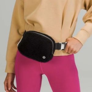 Lululemon Fleece Black Belt Bag